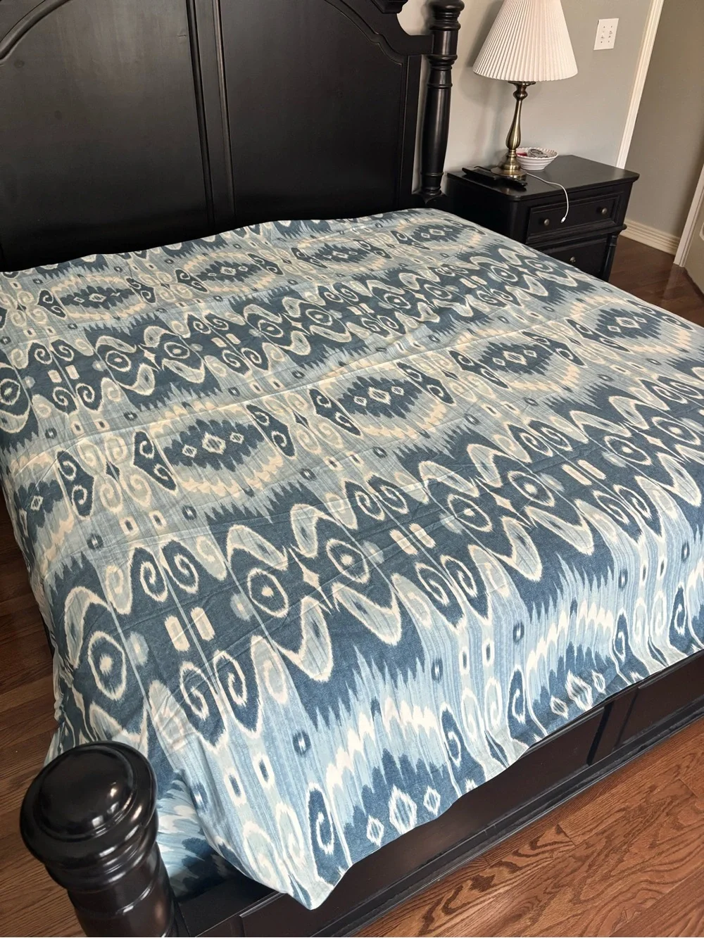 Pottery Barn- Queen Size Savannah Blue Ikat Duvet Cover